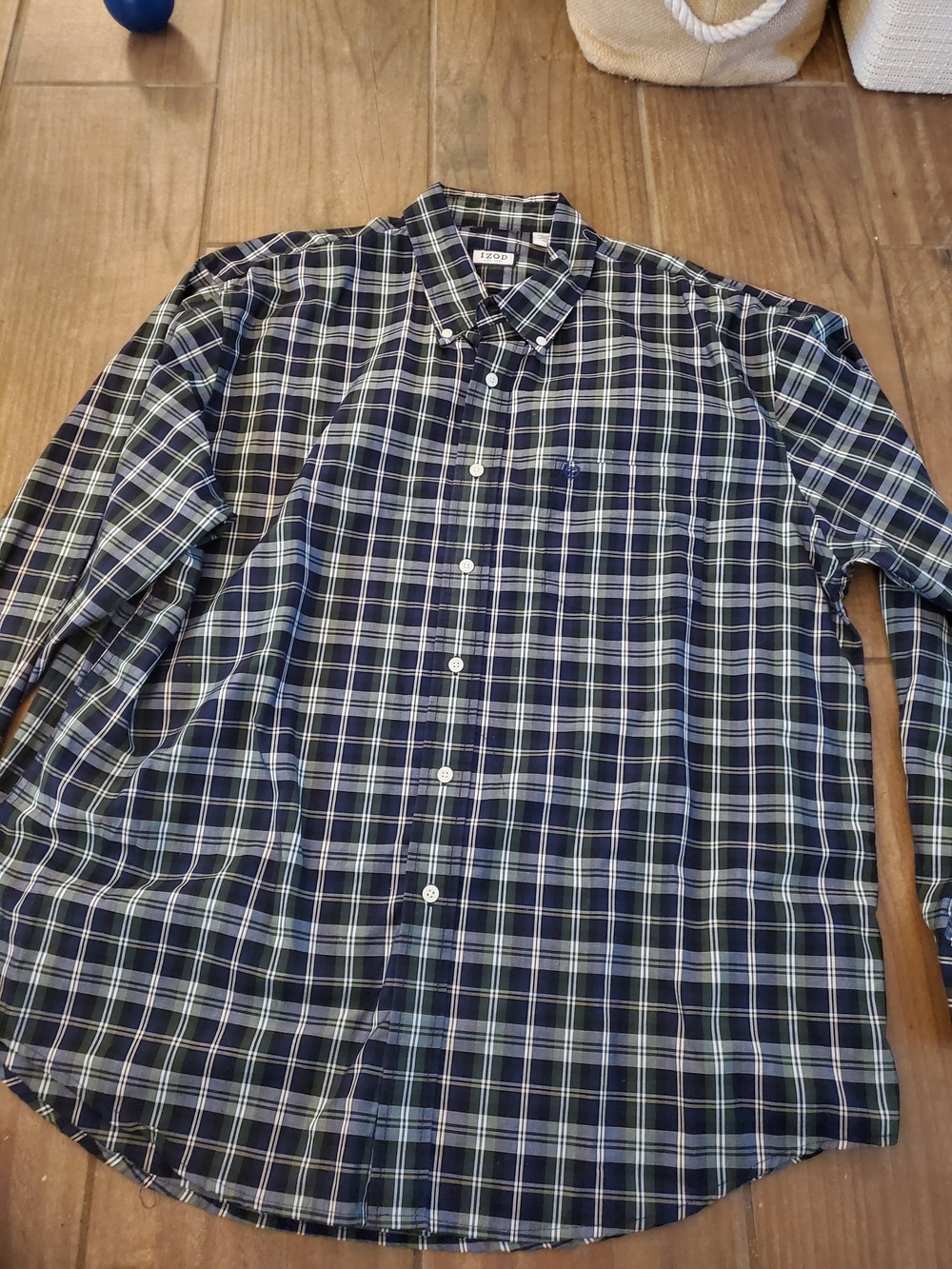 Izod Men's Navy and Green Plaid Button-Down Shirt